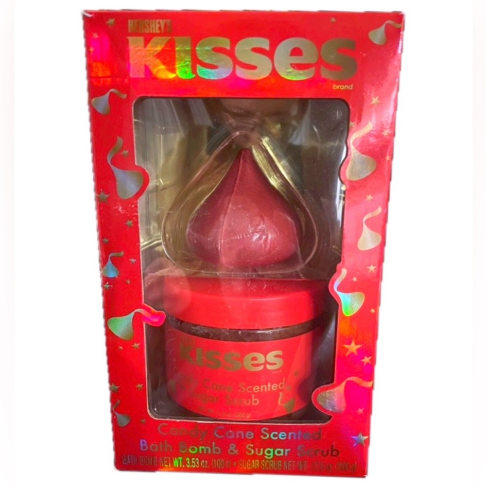 NIB Hershey’s Kisses Bath Bomb & Sugar Scrub Gift Set – Candy Cane Scent